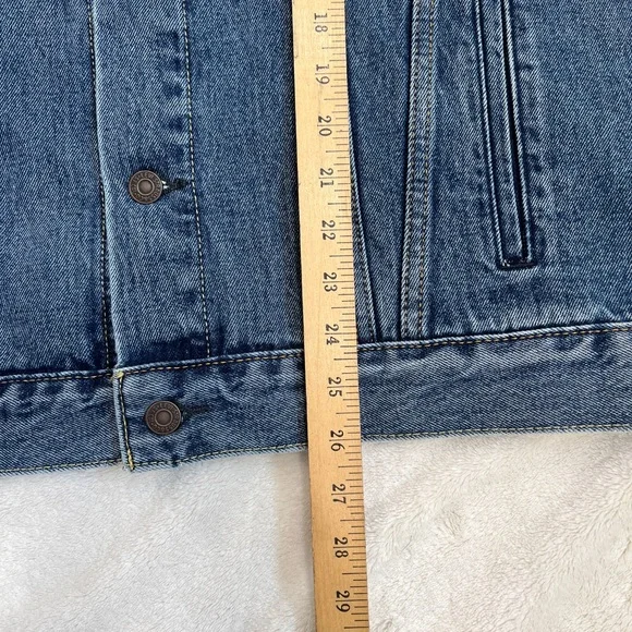 NWT Levi’s Trucker Denim Jacket XL NWT Type III Medium Stonewash Blue - Picture 8 of 16
